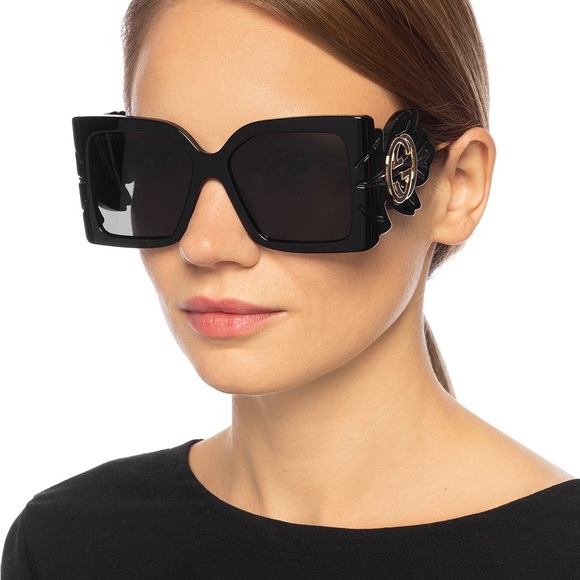 Authentic Gucci Square Framed Sunglasses - Picture 6 of 6